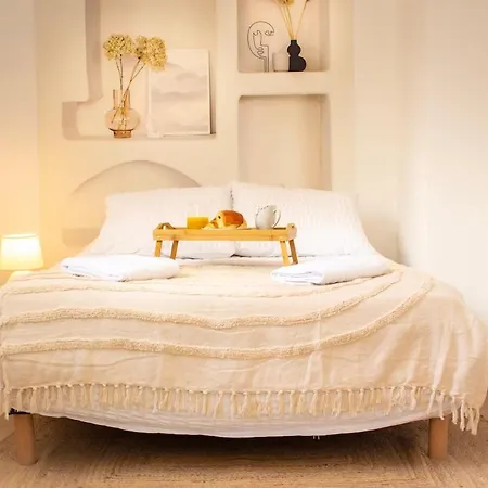 Summer - Centre-ville Gare - Spacieux - Netflix Apartment *